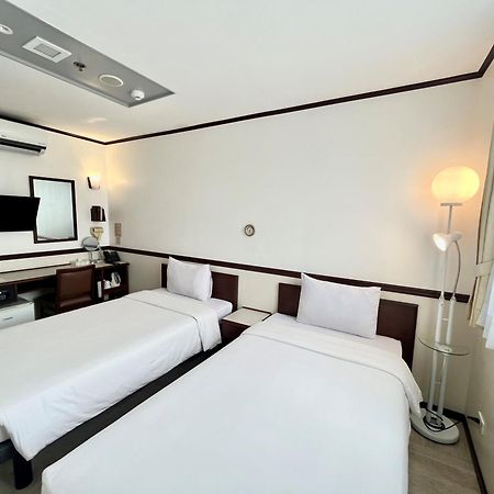 Toyoko Inn Cebu Εξωτερικό φωτογραφία